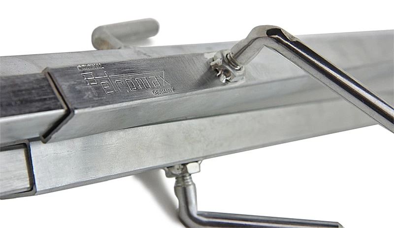 Petromax Dreibein Mit Kette Und Haken 4 Petromax Dreibein Mit Kette Und Haken – Bild 2