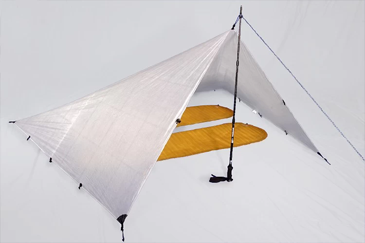 Hyperlite Mountain Gear Flat Tarp 8x10 White 4 Hyperlite Mountain Gear Flat Tarp 8x10 White – Bild 2