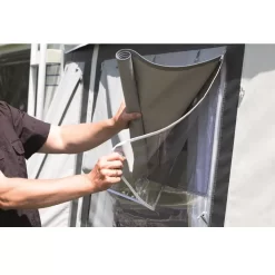 Wohnwagenvorzelt DWT Tango 240 -Wildnis Ausstattung ganzzelt tango 240 dwt vorzelte fuer caravans doppelte fensterklappen 1000 9 1801